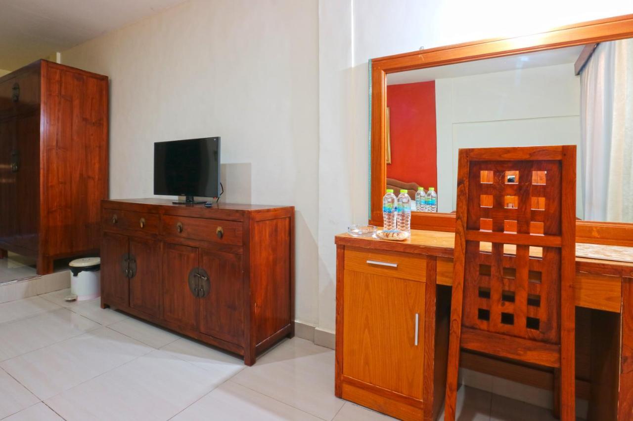 Prima Inn Kuta Lombok Exterior foto